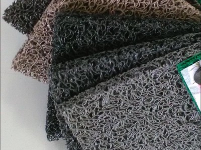 ZERBINO PER ESTERNO IN RICCIOLO VINILICO TIPO NOMAD - Roma